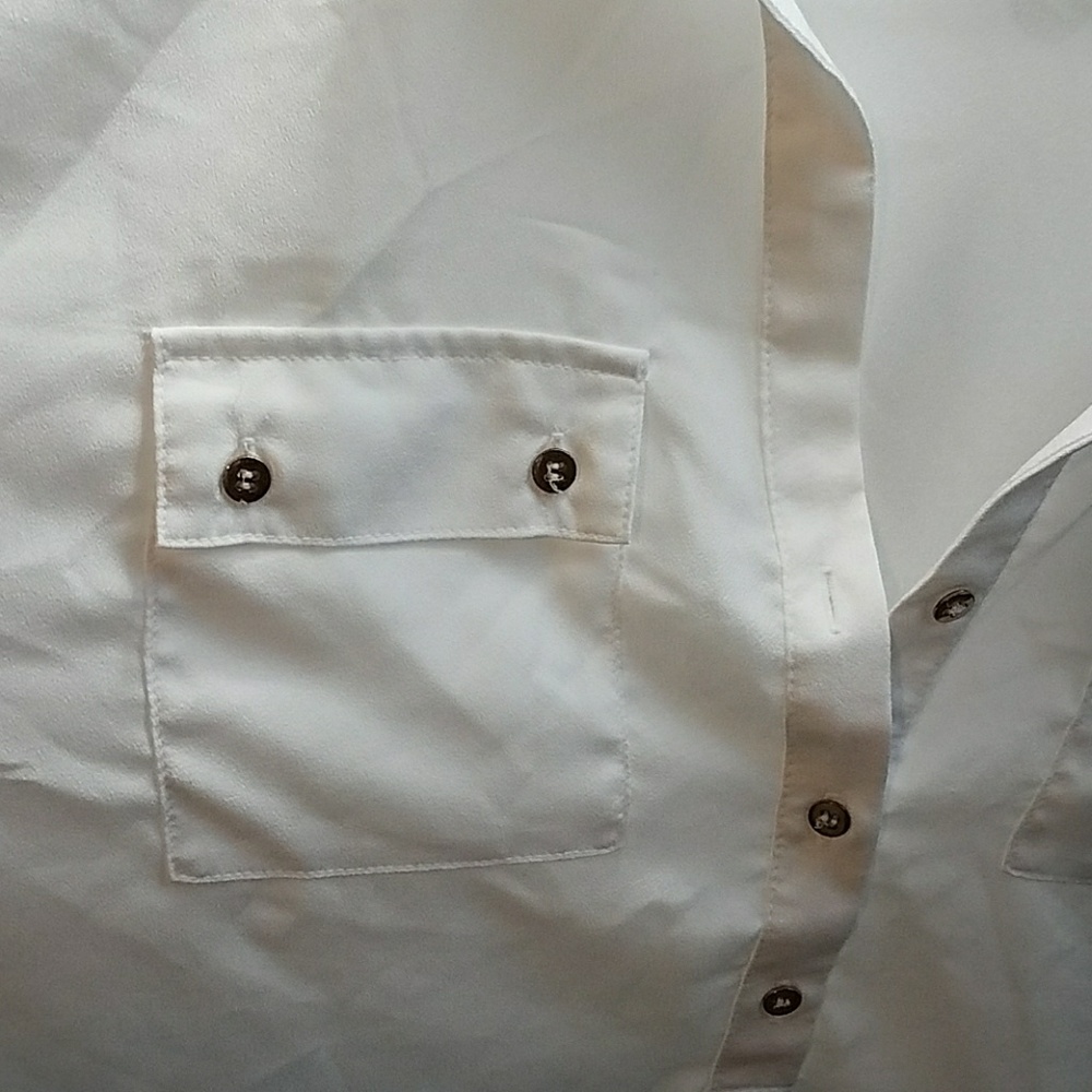 Beautiful white sheer blouse - Picture 3 of 3